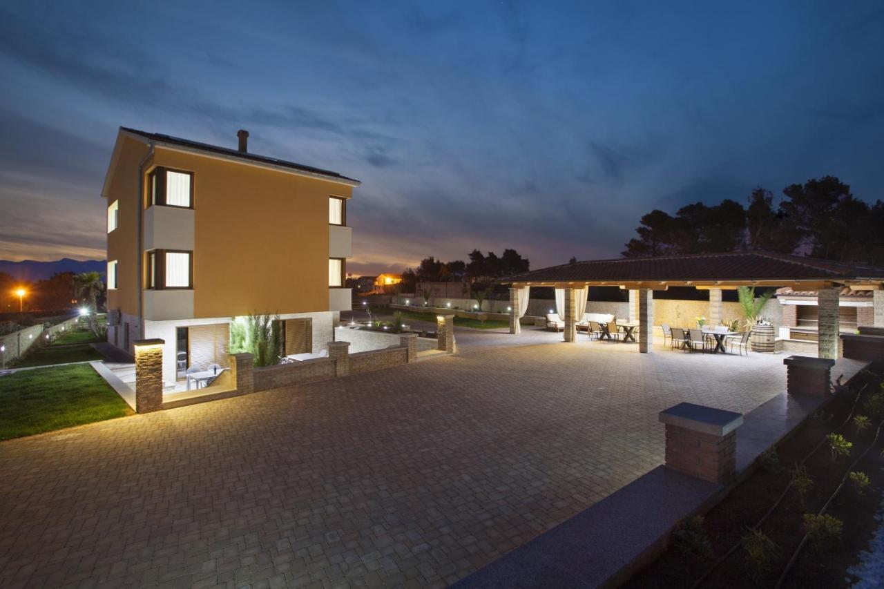 Villa Malibu One Vir Exterior foto