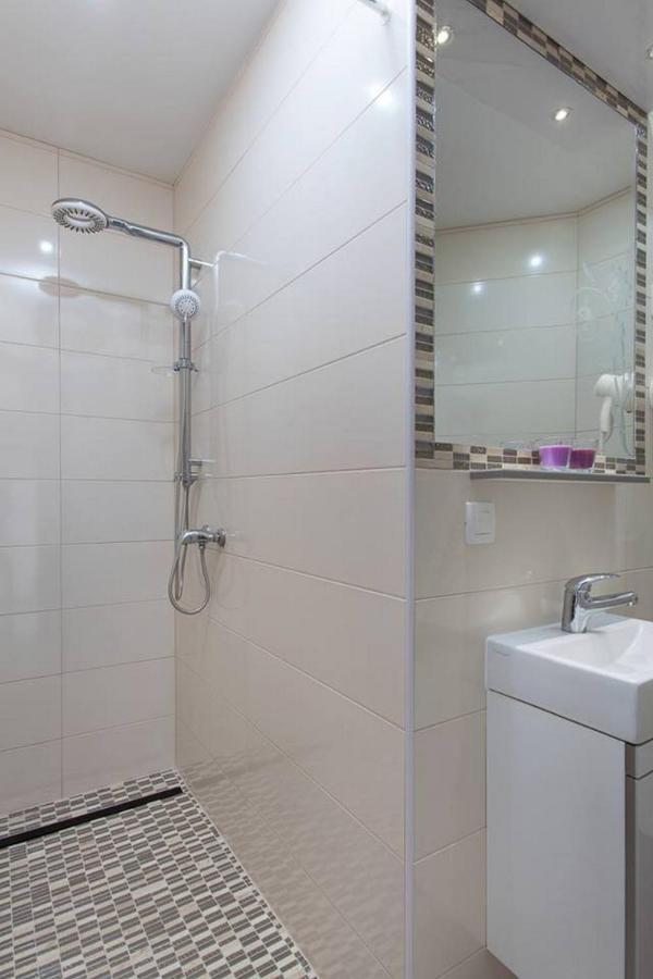 Villa Malibu One Vir Exterior foto
